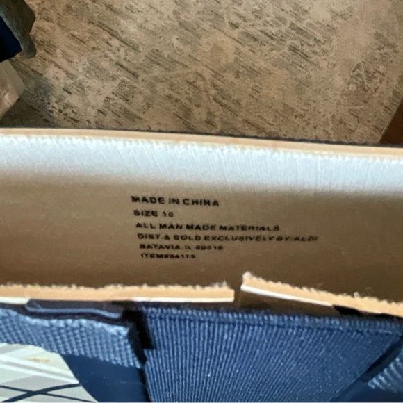 Serra Rain Boots Size 10 Beige Plaid with Removable Sock - Picture 7 of 7